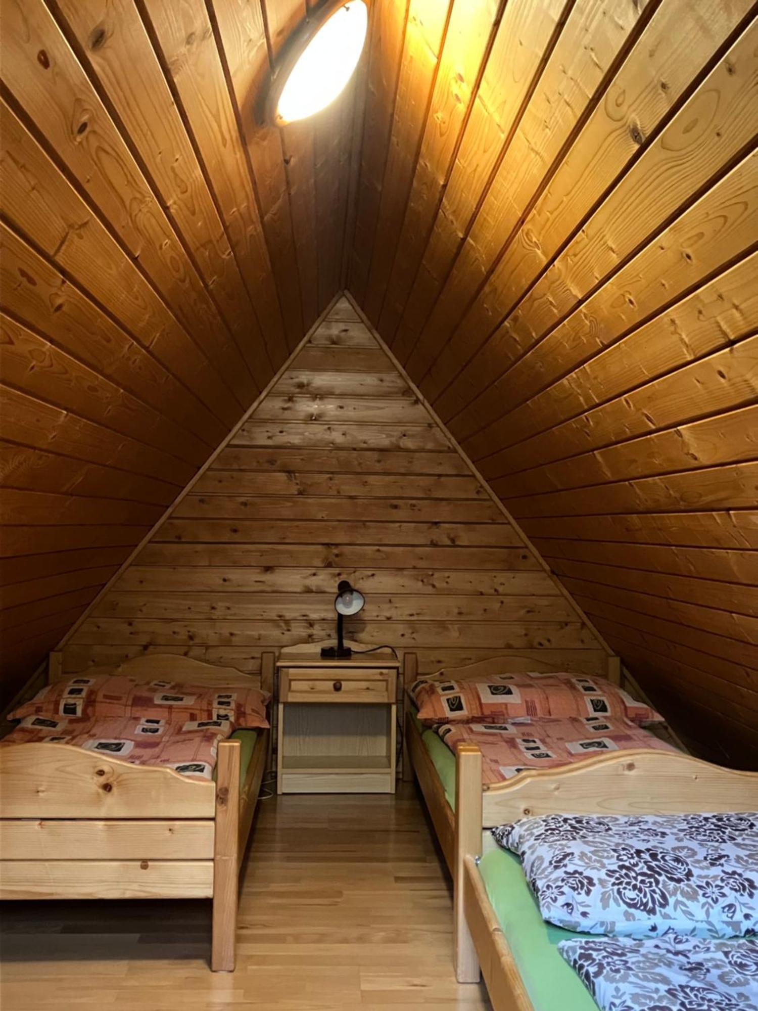 Penzion Pod Dobakom Lazisko Exterior photo